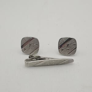 Swank Cufflinks & Tie Clip Set Silver Tone Etched Squares 1.75" Tie Bar Vintage